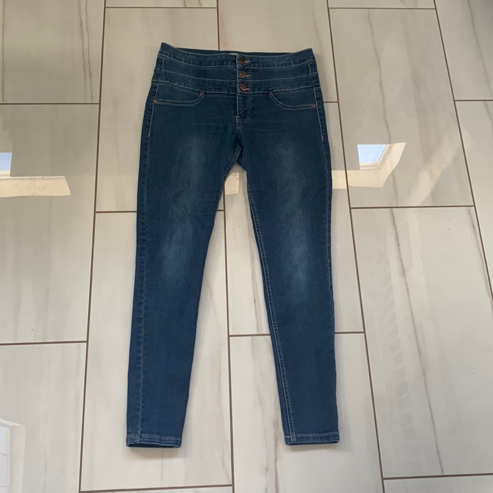 Mudd High Rise Skinny Jeans